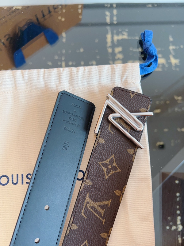 ルイヴィトンベルト側面デザイン